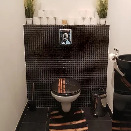 Les Pieds Dans L'eau Maison d'hôtes Toulon